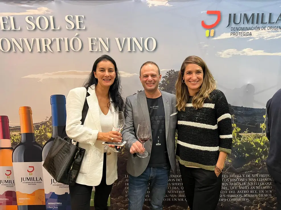 Nathalie Porras Raul Serrano Carolina Mtez salon madrid 