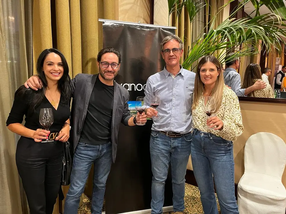 Lorena Santana, Carlos Santos, Silvano Garcia y Victoria Martinez