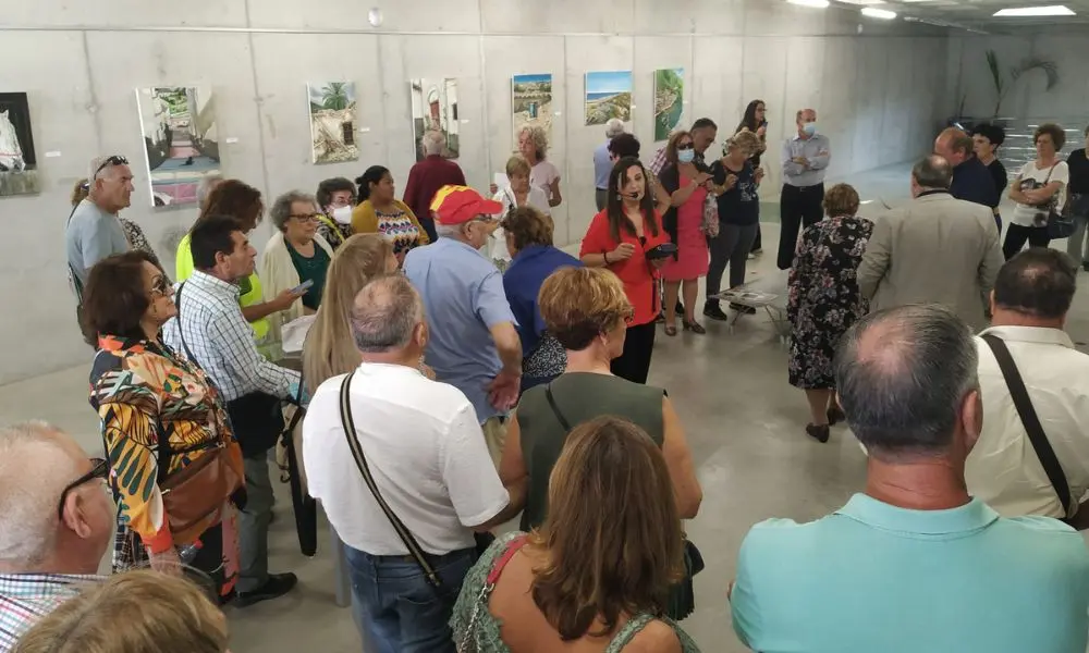 'Retrospectiva del Aprendizaje' de Crist&oacute;bal del Amor en la sala de exposiciones de la Biblioteca P&uacute;blica Municipal de Torre Pacheco.