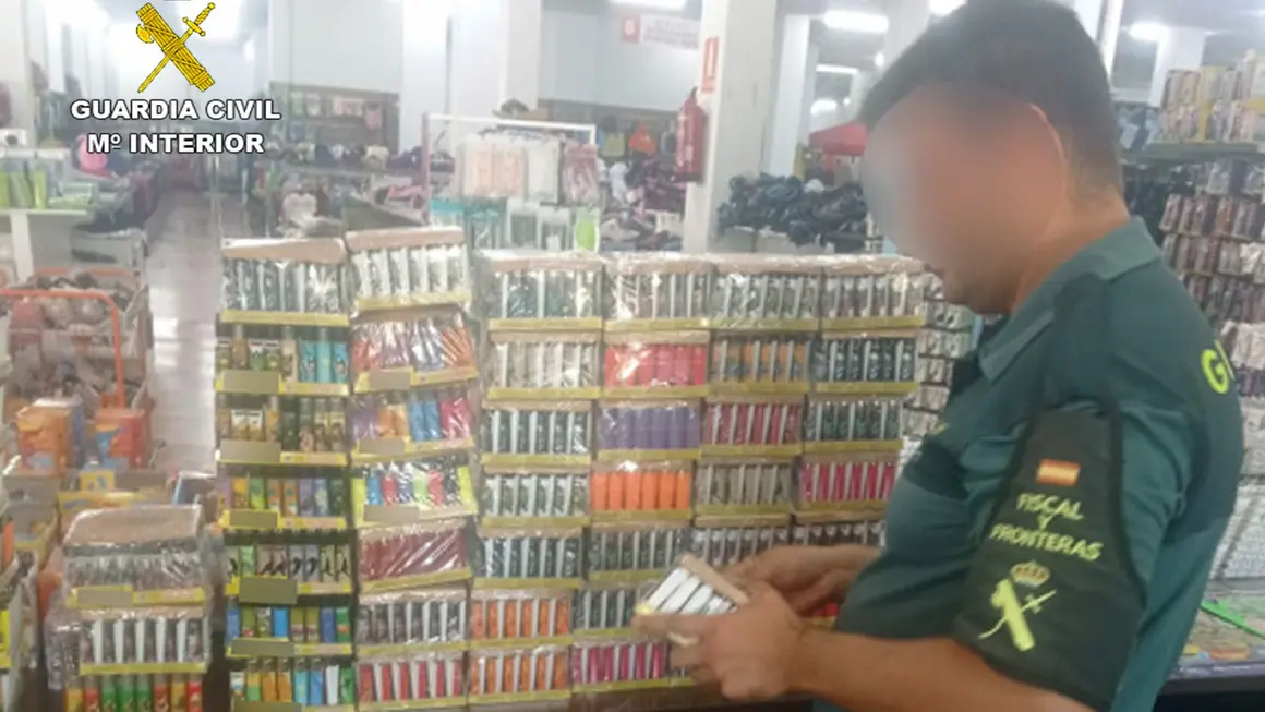 La Guardia Civil investiga a siete personas por vender productos falsificados en Murcia y el Alto Guadalent&iacute;n