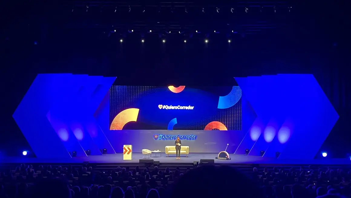 Impresionante escenario del evento