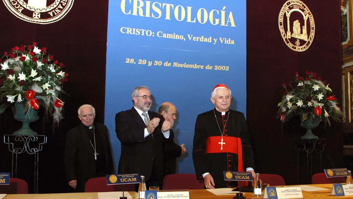 El Papa Benedicto en el Congreso de Cristolog&iacute;a