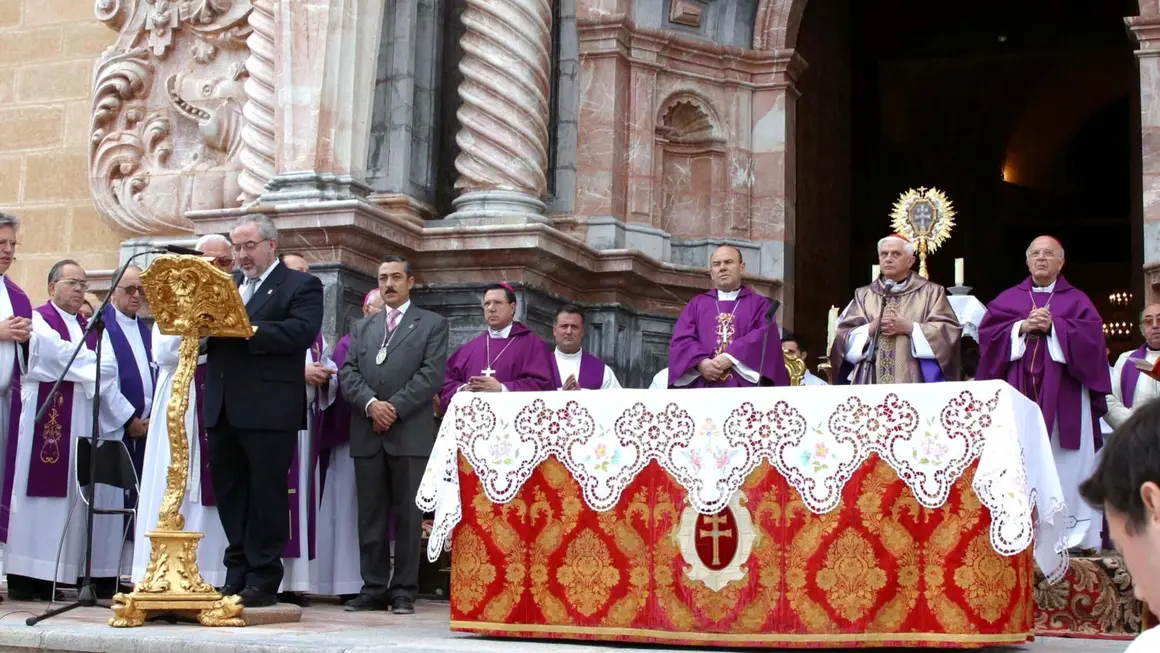 El Papa Benedicto bn Caravaca