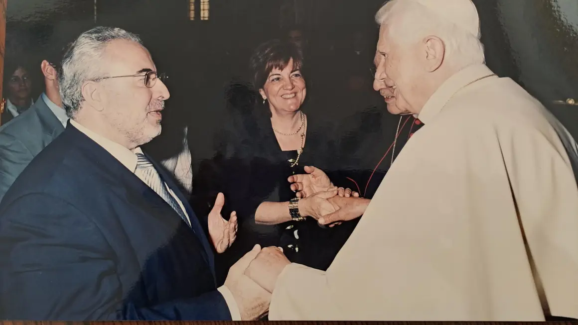 Encuentro del Presidente de la UCAM con el Papa Benedicto
