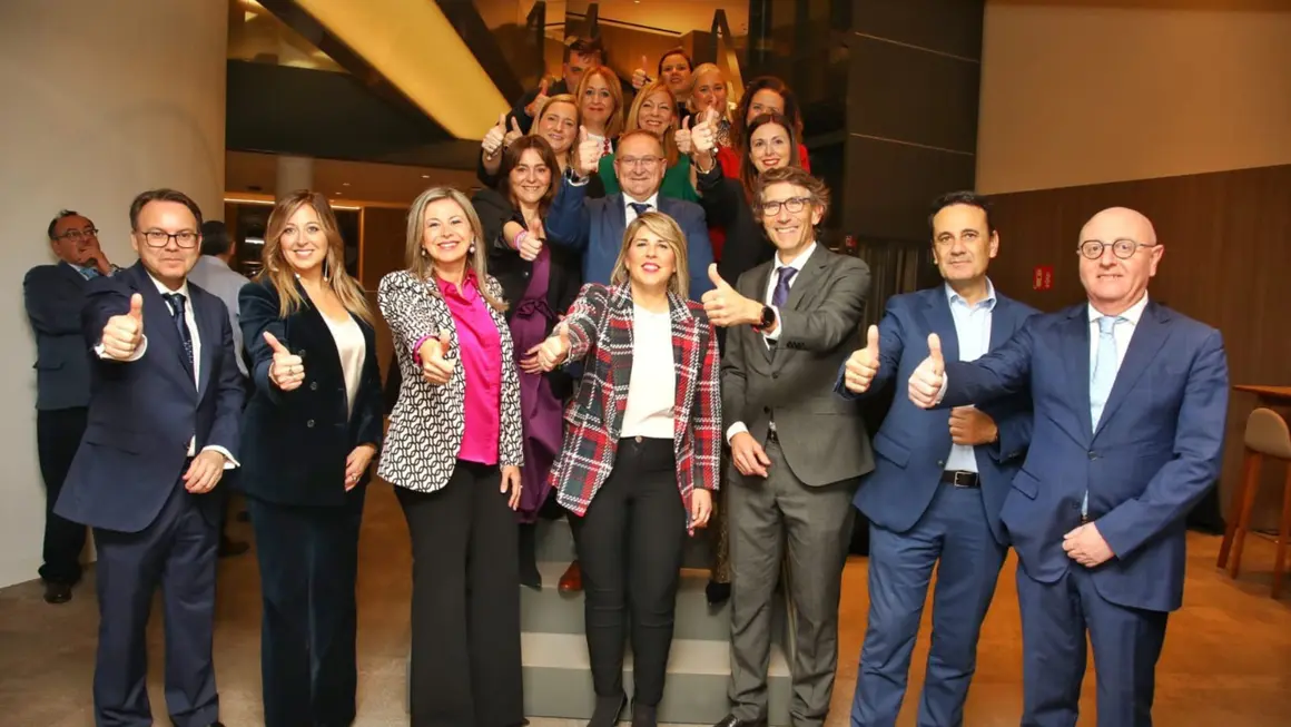 As&iacute; es la primera oficina 'Store Premier' de la Regi&oacute;n que Caixabank ha abierto en Cartagena