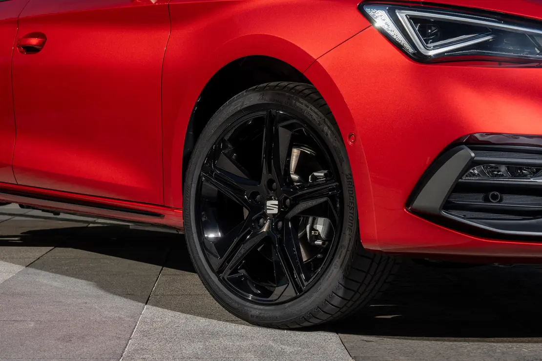 SEAT gama FR 75 Aniversario10