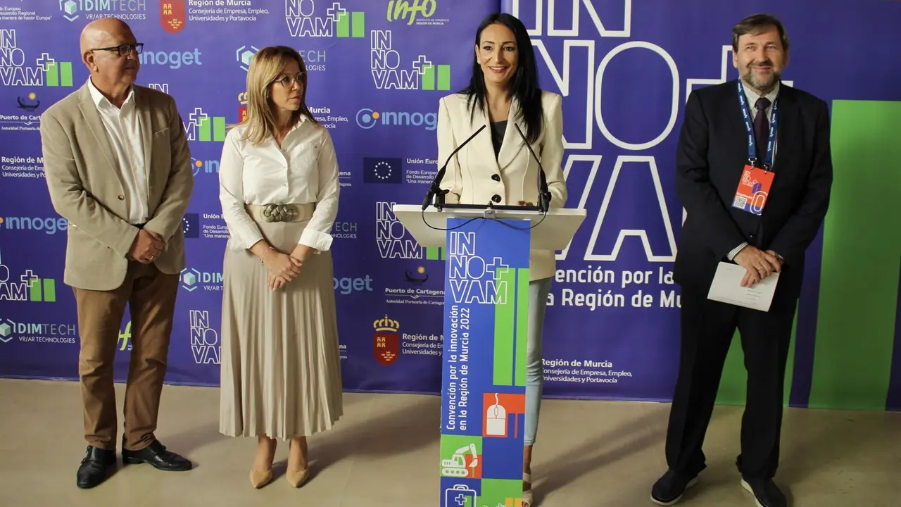 La consejera de Empresa, Empleo, Universidades y Portavoc&iacute;a, Valle Migu&eacute;lez, inaugur&oacute; en Cartagena la segunda edici&oacute;n de 'Innovam+'. (Foto: CARM)