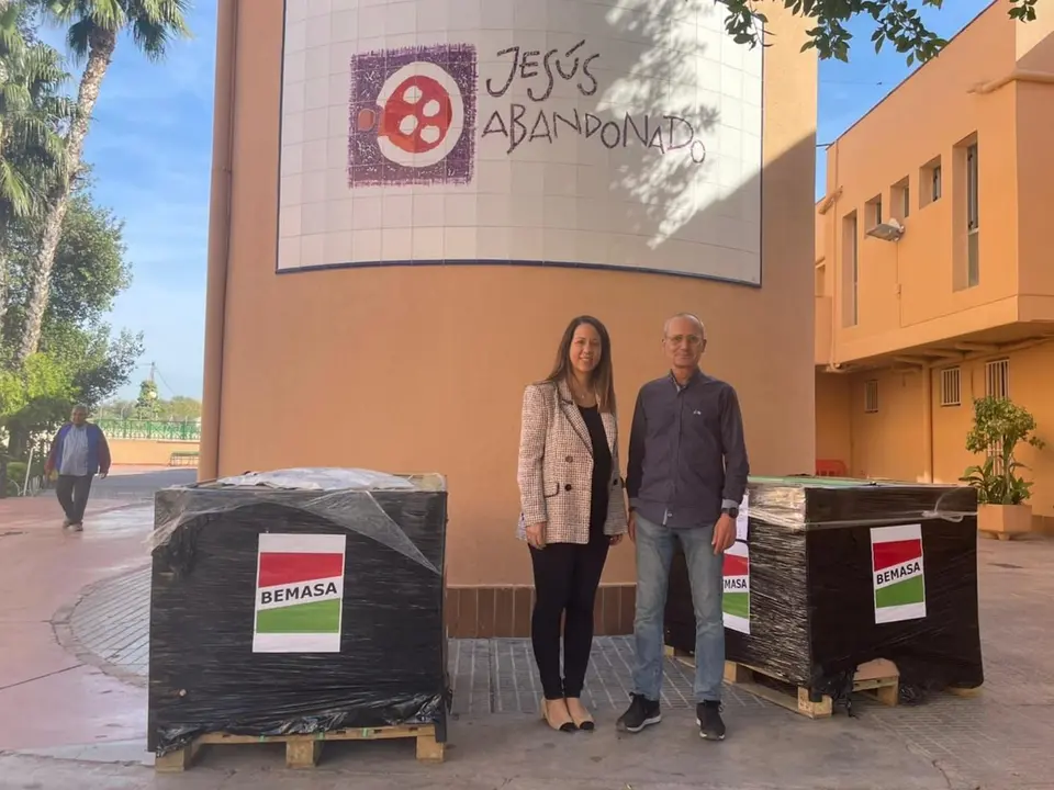 Carmen Turp&iacute;n P&eacute;rez, en representaci&oacute;n de Bemasa Caps,