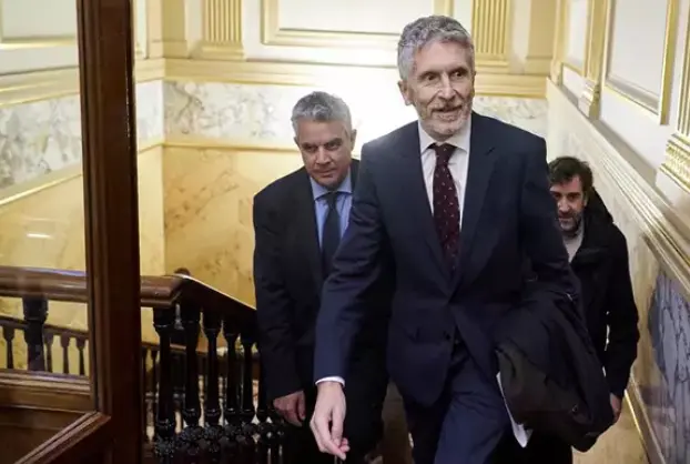 El ministro del Interior, Fernando Grande-Marlaska, a su llegada para comparecer a puerta cerrada en el Congreso de los Diputados. | FOTO: EUROPA PRESS