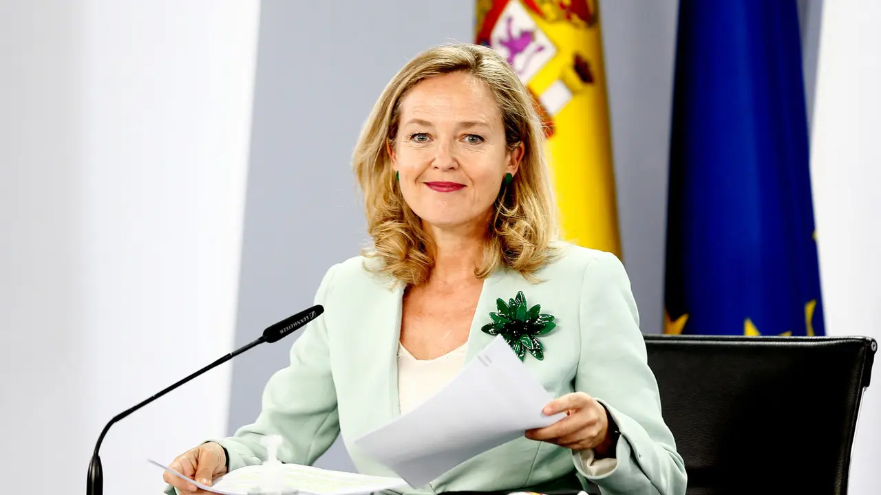 La vicepresidenta econ&oacute;mica Nadia Calvi&ntilde;o (foto: Gobierno de Espa&ntilde;a)