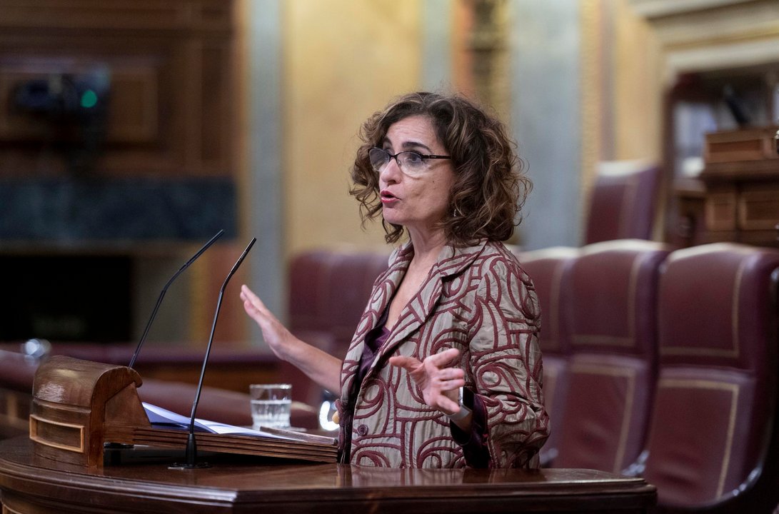 La ministra de Hacienda y Función Pública, María Jesús Montero, este martes en el debate de los Presupuestos en el Congreso (foto: Europa Press)