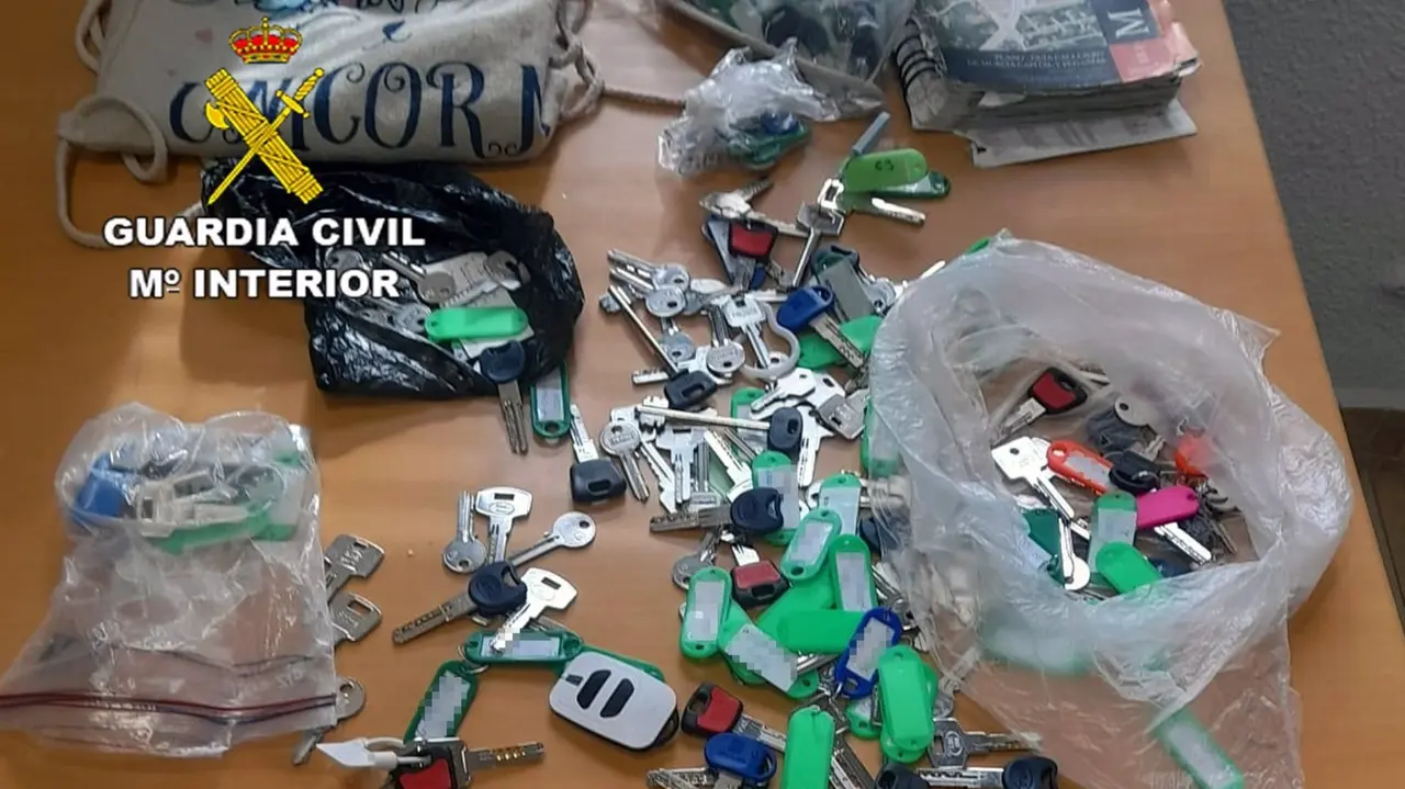 Efectos intervenidos (foto: Guardia Civil)