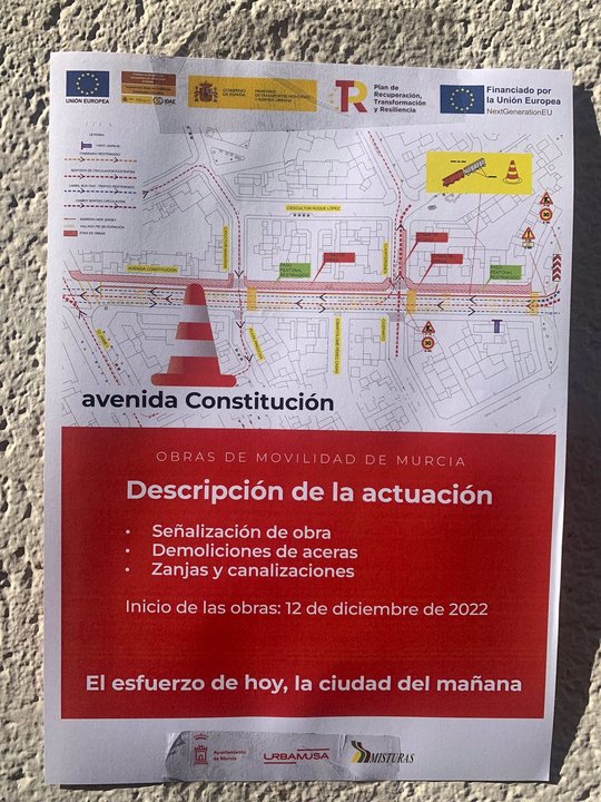 Cartel de las obras (foto: Murcia Centro Vivo)