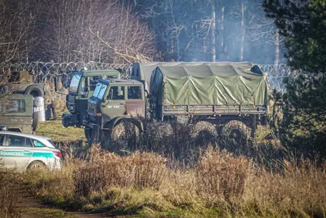 Camiones militares (foto: Europa Press)