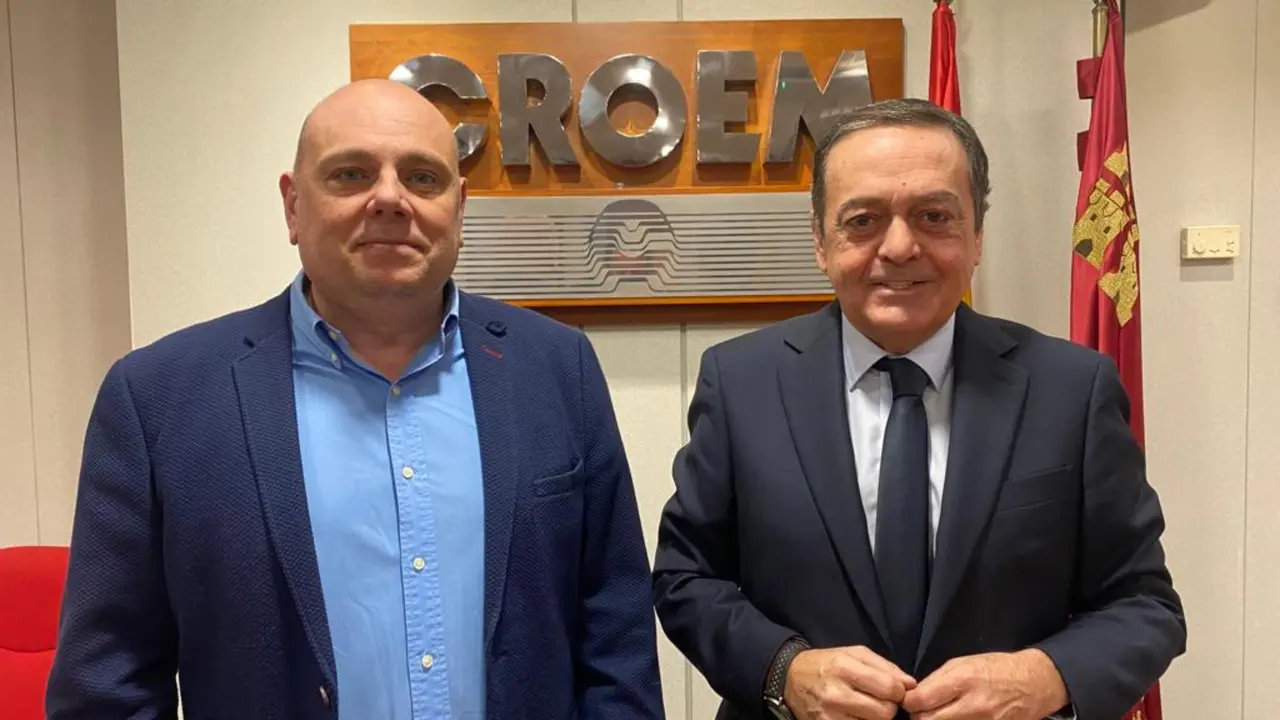 Pedro Mart&iacute;nez, gerente de Fundown (izq.) y Jos&eacute; Mar&iacute;a Albarrac&iacute;n, presidente de la CROEM