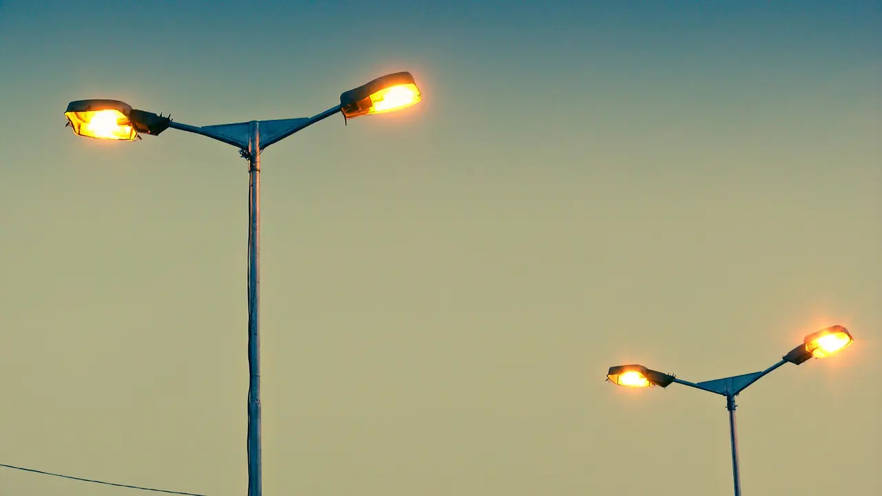 El plan de reconversi&oacute;n de luminarias ahorra m&aacute;s de 300.000 euros a las arcas municipales en 2022