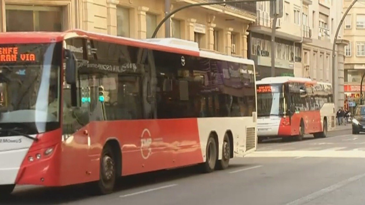 Autobuses urbanos de la ciudad de Murcia (foto: La 7)