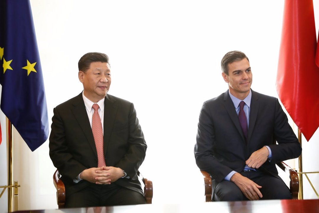 El presidente de China, XI Jinping, junto al presidente del Gobierno de España, Pedro Sánchez (foto: Europa Press)