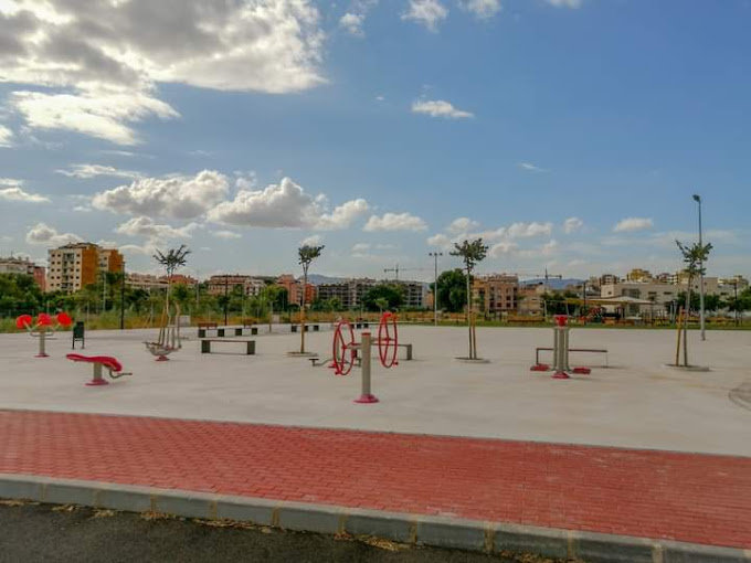 Jardín Futbolista Jesús Rosagro de Santiago y Zaraiche, uno de los puntos en los que se realizarán obras (foto: Ayuntamiento de Murcia)