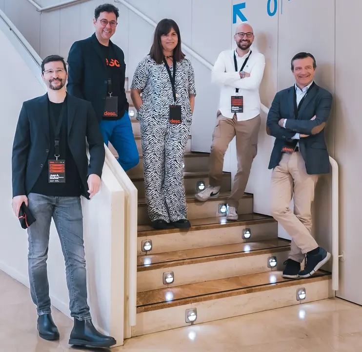 Representantes de la industria musical, el CEO del festival Rock Imperium, Juan Antonio Mart&iacute;nez; el director general del ICA, Manuel Cebri&aacute;n; la cofundadora de Son Buenos, Claudia Orellana; el fundador de la promotora Monkey Pro, Alberto Vegara y el delegado territorial de la SGAE en Murcia y la Comunidad Valenciana, &Aacute;lvaro Oltra.