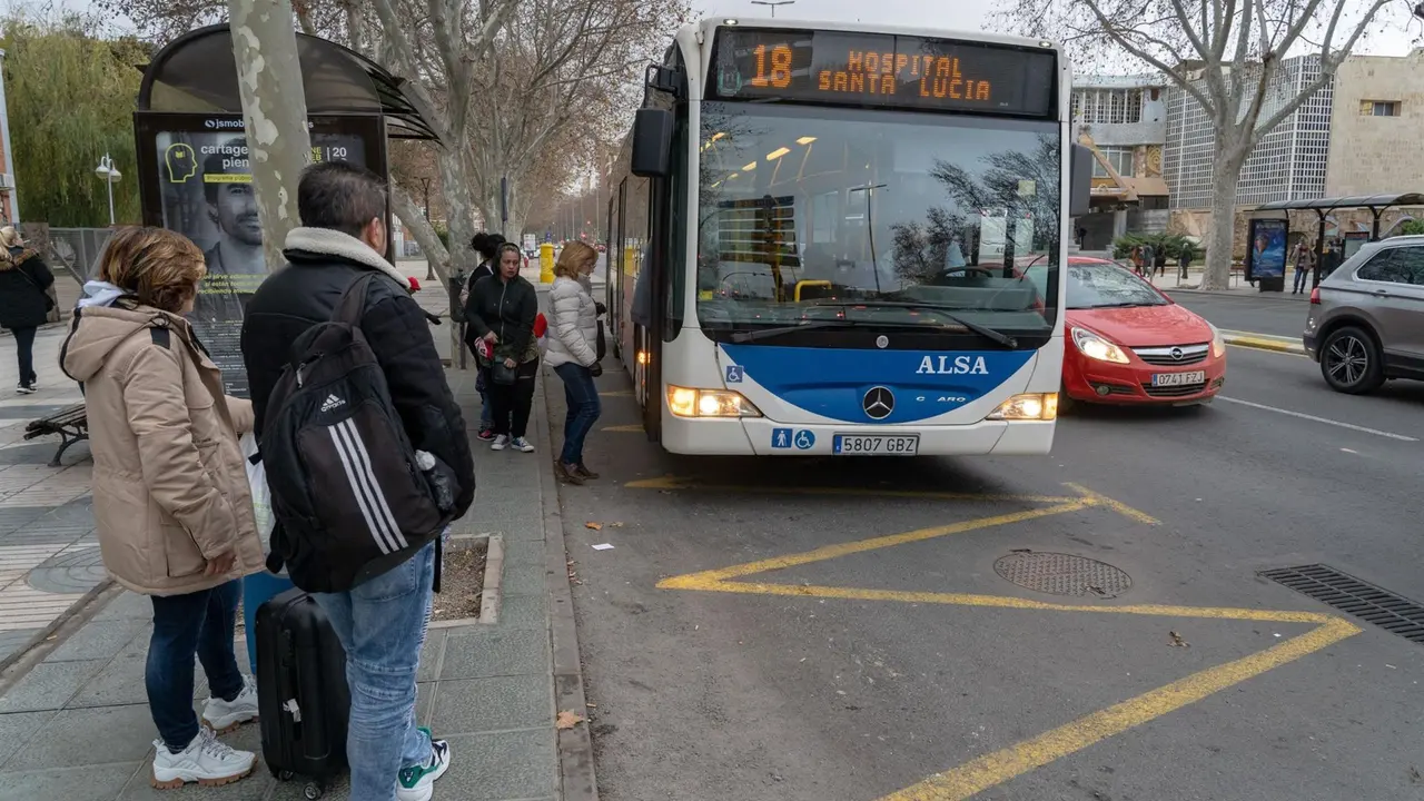 Autob&uacute;s urbano en Cartagena