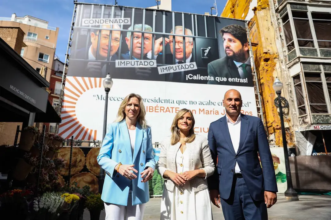 Pol&eacute;mico cartel de Ciudadanos en la Regi&oacute;n de Murcia (foto: Ciudadanos)