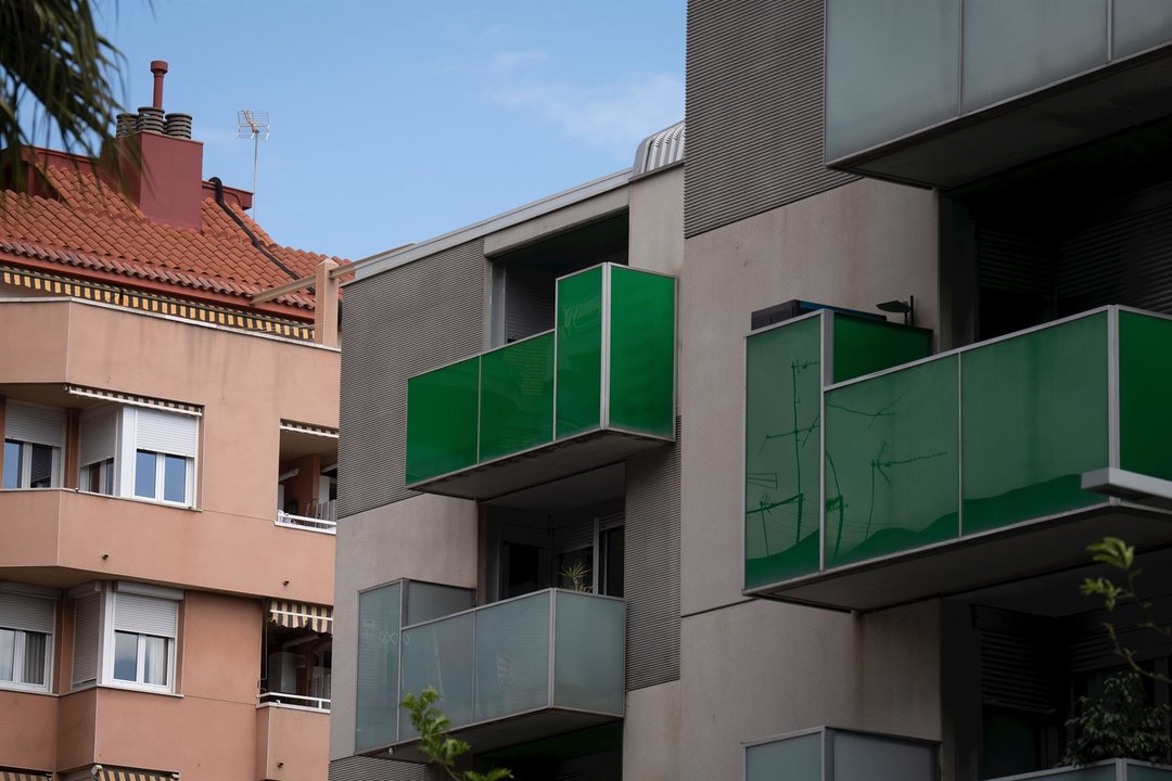 Bloque de viviendas (foto: Europa Press)