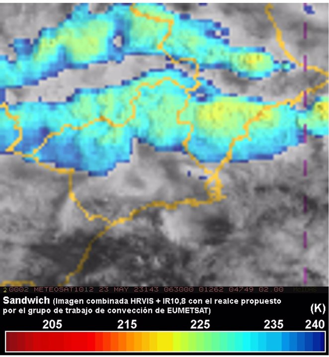 Imagen satelital 'Sandwich' de Eumetsat de las 8.30 horas de este martes en la Región de Murcia