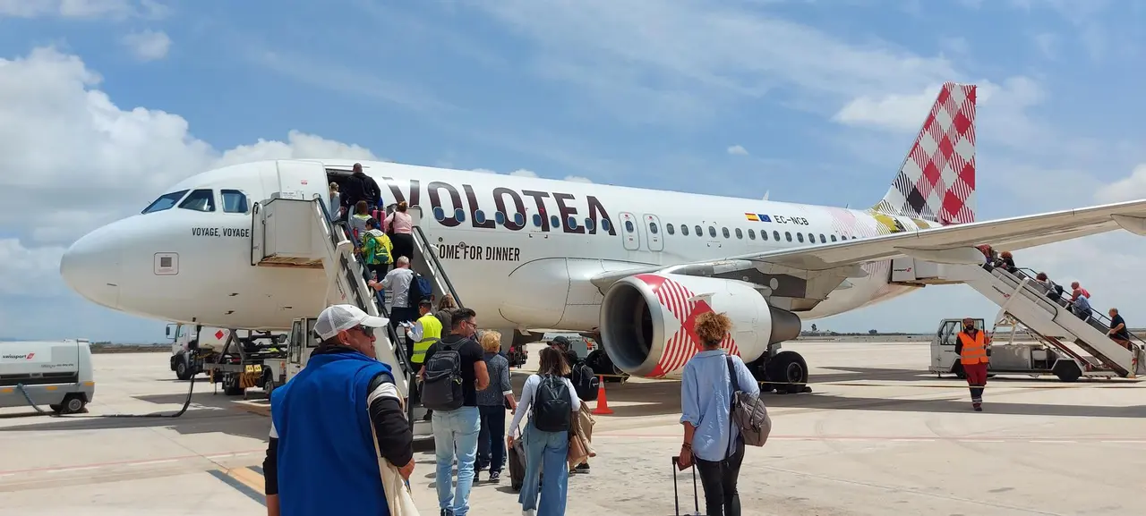 El Aeropuerto Internacional Regi&oacute;n de Murcia retoma sus conexiones con Asturias, Santander y Menorca (foto: AIRM)