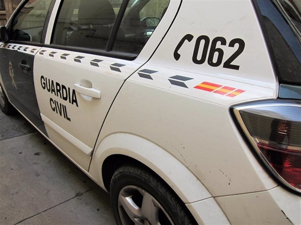 Imagen de archivo de un coche de la Guardia Civil (foto: Guardia Civil)