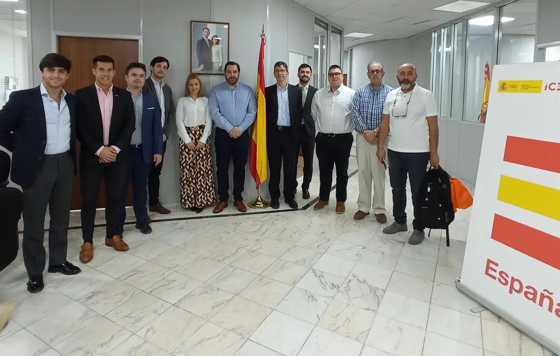 Representantes de empresas murcianas, en una misi&oacute;n comercial en Arabia Saudita (foto: C&aacute;mara de Comercio de Murcia)