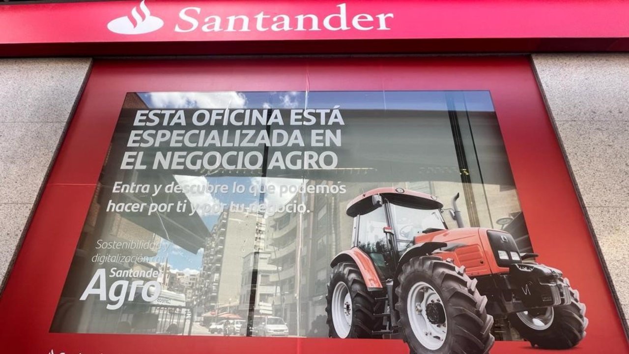 Oficina del Santander en Abarán