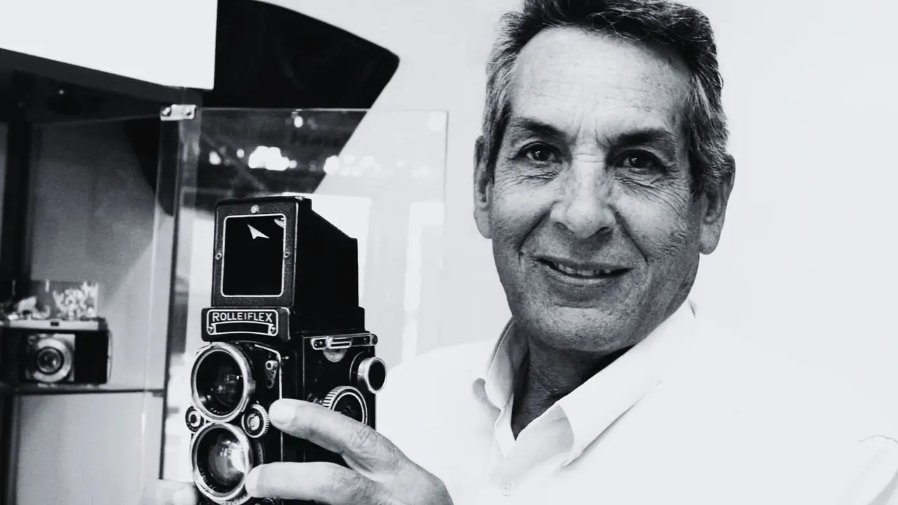 &Aacute;ngel Mart&iacute;nez, fot&oacute;grafo. (Foto @Juanchifoto Twitter)