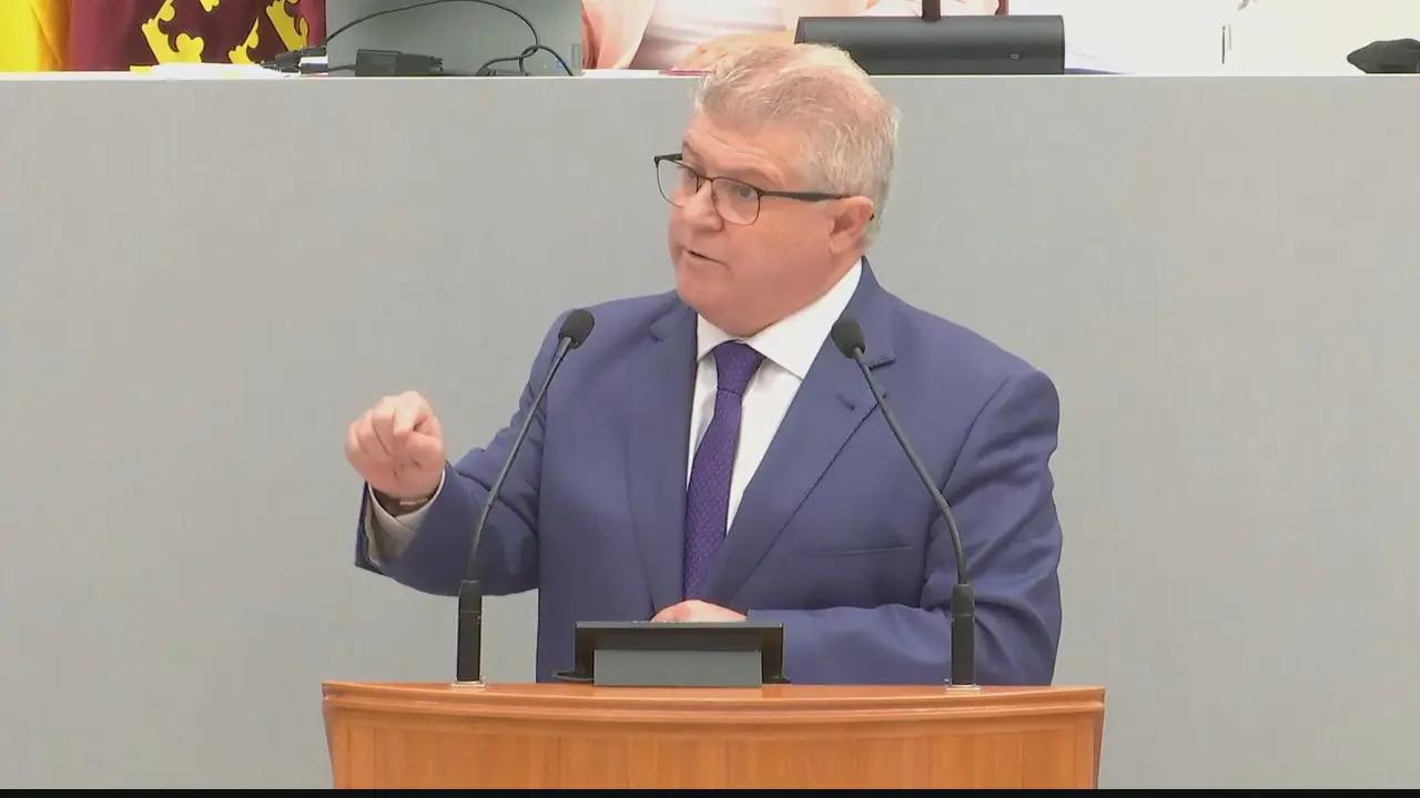 Jos&eacute; V&eacute;lez, portavoz del Grupo Parlamentario Socialista en la Asamblea (foto: La 7)