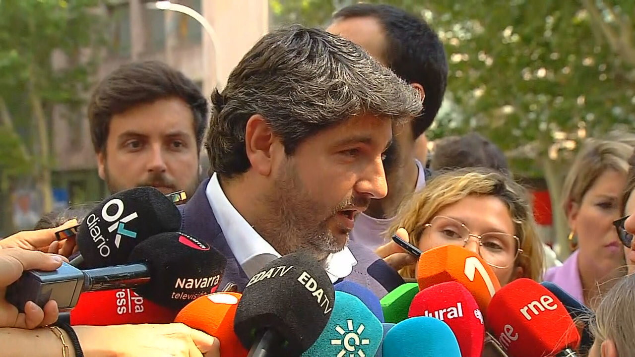 Fernando López Miras, en la Madrid antes comenzar la Junta Directiva Nacional del Partido Popular tras el 23J (foto: La 7)