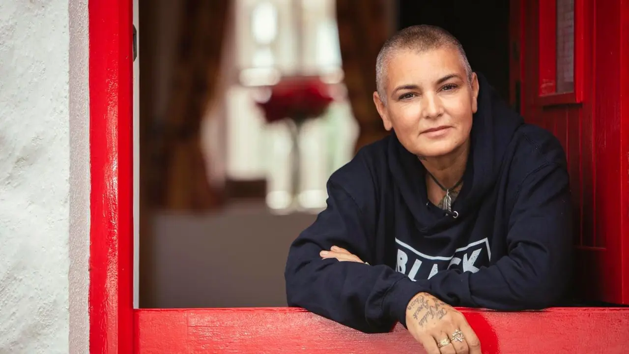 Sinead O'Connor, en una imagen reciente publicada en su perfil oficial de Facebook