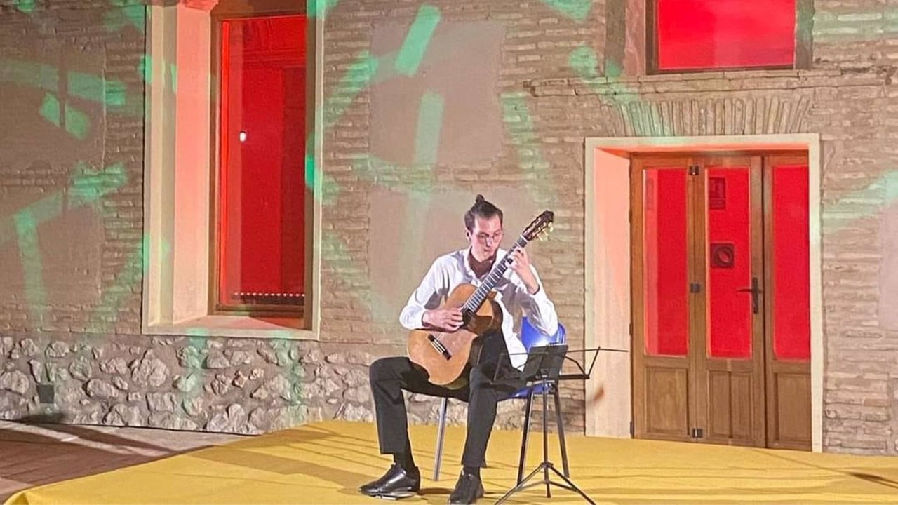 El turco Özberk Sarigül gana la tercera edición del Festival Internacional de Guitarra Ciudad de Mula