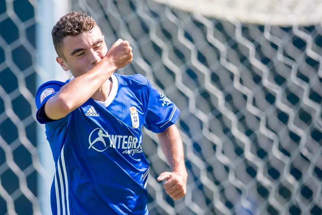 &Aacute;lex Cardero, joven promesa del Real Oviedo (foto: Real Oviedo)