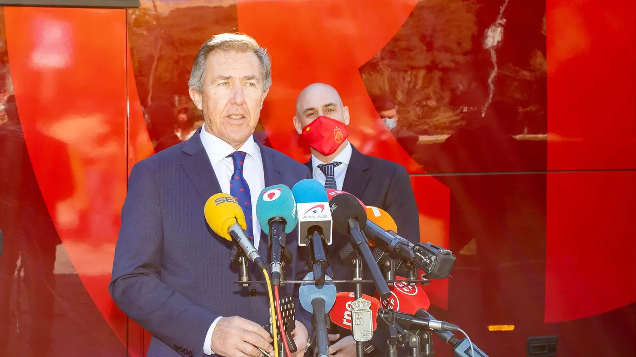 Jos&eacute; Miguel Monje junto a Luis Rubiales en un reciente acto