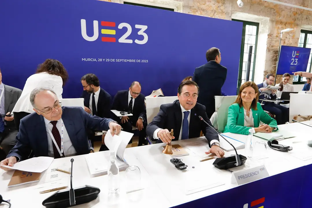 El ministro de Asuntos Exteriores, Uni&oacute;n Europea y Cooperaci&oacute;n, Jos&eacute; Manuel Albares, en el arranque de la Reuni&oacute;n Informal Ministerial (RIM) de Asuntos Generales de la Uni&oacute;n Europea (UE)