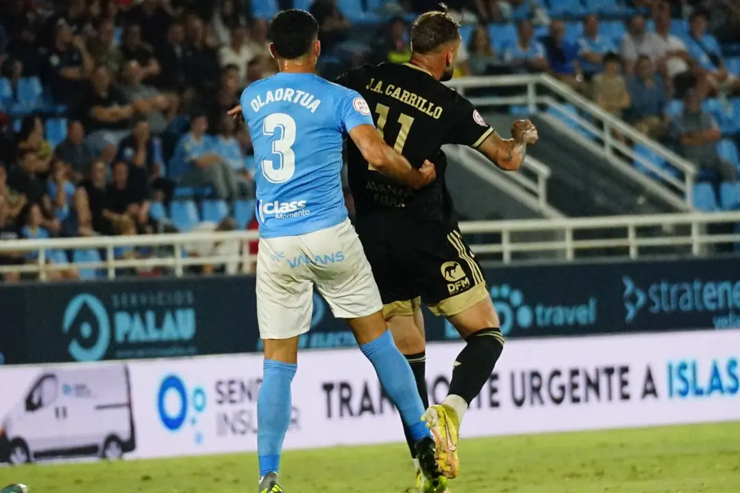 Lance del encuentro entre el UD Ibiza y Real Murcia (foto: Real Murcia)