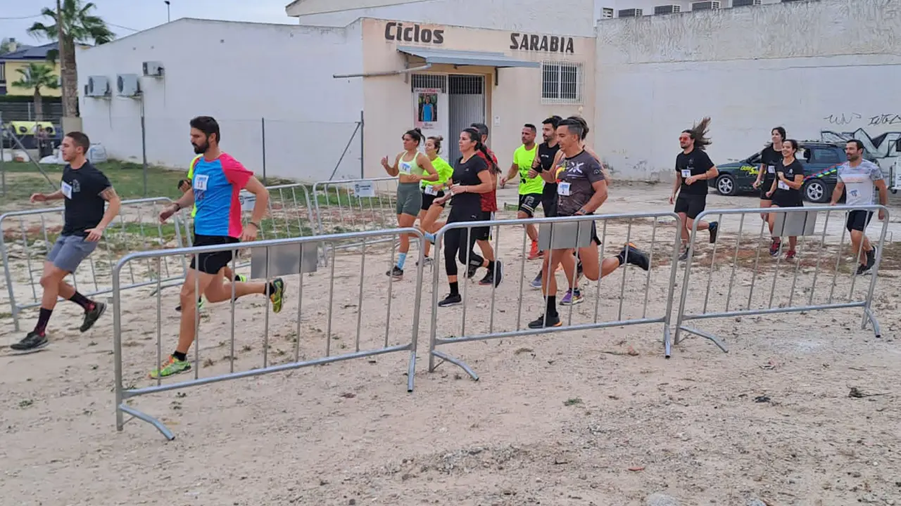 El barrio torre&ntilde;o de La Florida vive la gran fiesta del deporte con su 'Xtreme Race'