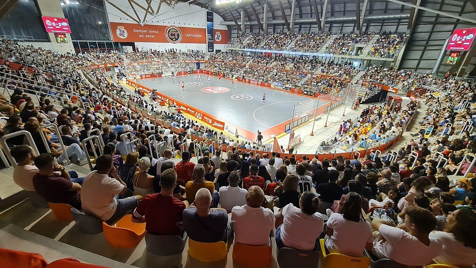 Encuentro disputado entre Jimbee Cartagena y ElPozo Murcia en El Palacio de Deportes de Cartagena (foto: RFEF)