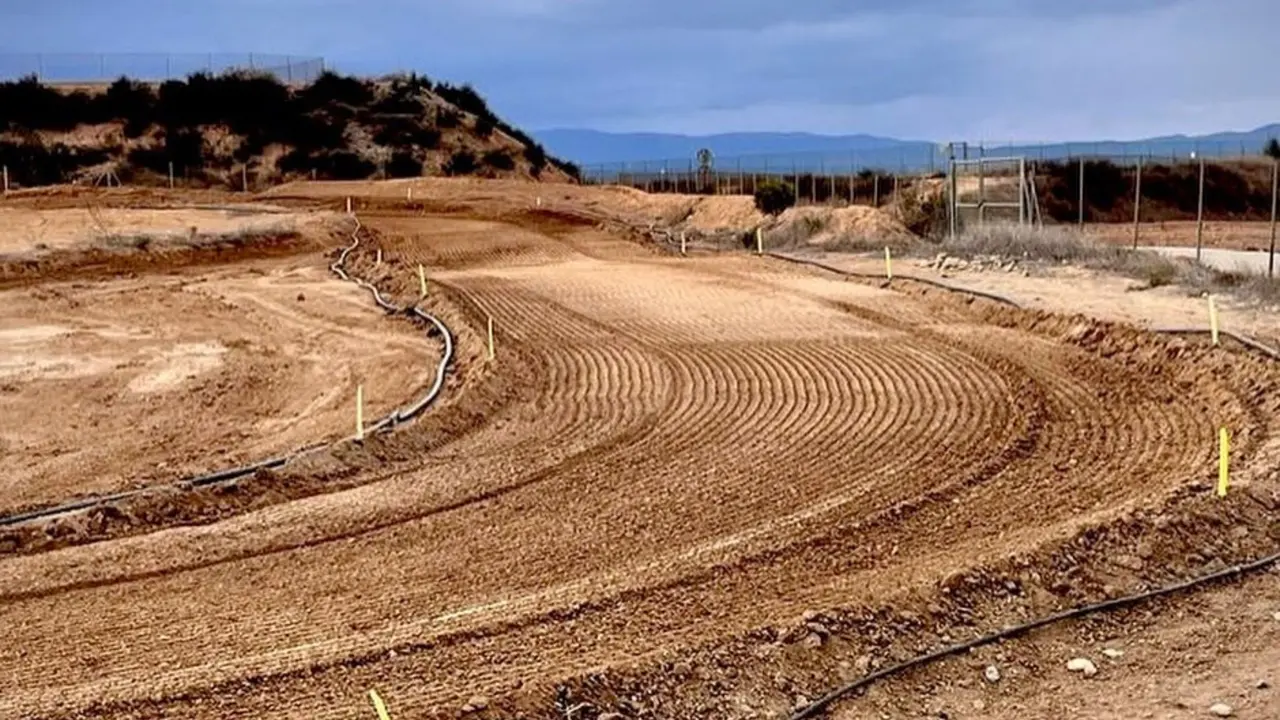 Curva del circuito Solmoto de Ca&ntilde;adas de Romero