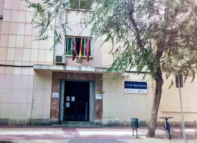 CEIP Mar&iacute;a Maroto (foto: Internet)