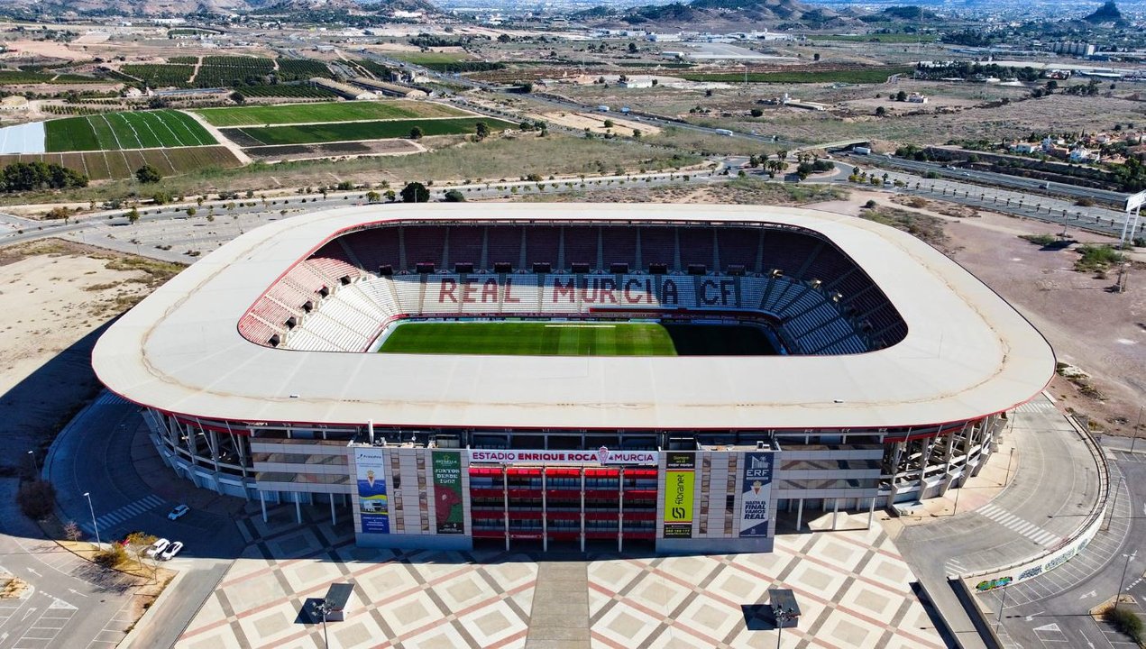 Estadio Enrique Roca de Murcia (foto: @estadios_Spain en X)