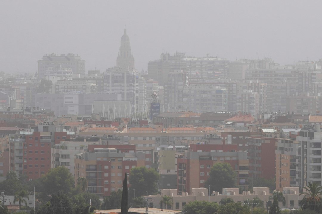Masa de aire africano en la Región de Murcia (foto: Agencias)