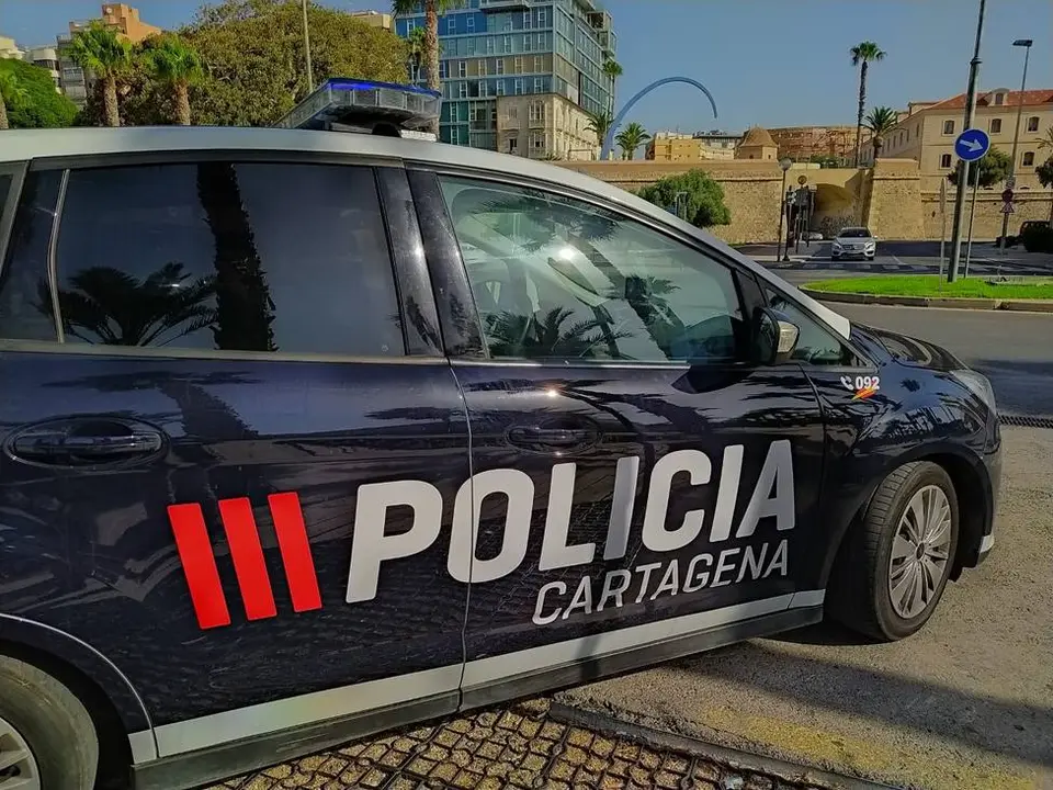 Veh&iacute;culo de la Polic&iacute;a Local de Cartagena