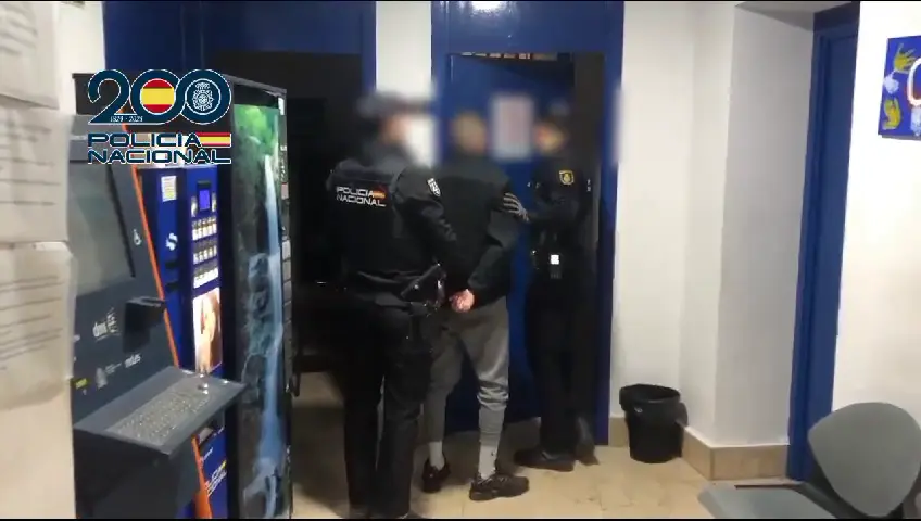 Uno de los detenidos por el tiroteo en una discoteca de Alcantarilla (foto: Polic&iacute;a Nacional)