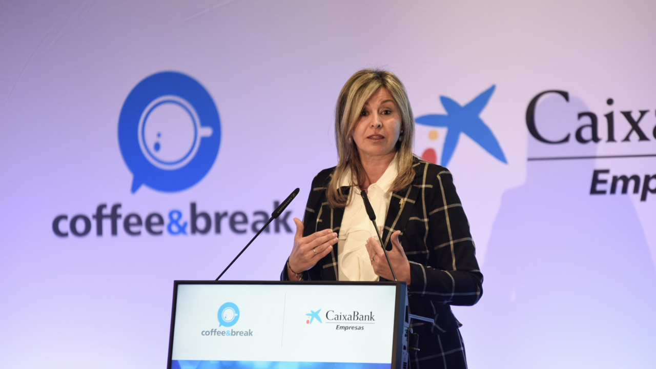 Olga Garc&iacute;a durante su intervenci&oacute;n en el Coffee&Break
